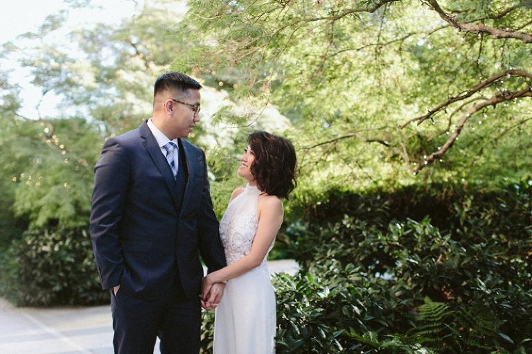 alt="The Atrium Elopement Wedding Noi Tran Photography"