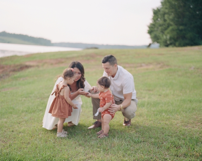 alt="Golden Hour Family Session at sunset Atlanta Photographer Noi Tran"